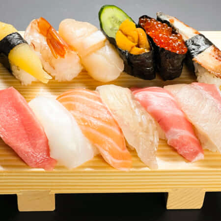 大特上!握り12貫　本鮪大とろ・中とろ入り!
